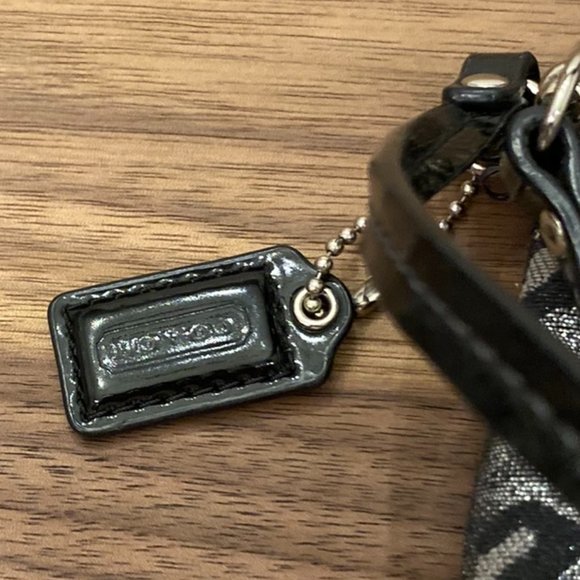 Coach Gray Metallic Madison Ocelot Leopard Wristlet - Picture 5 of 6